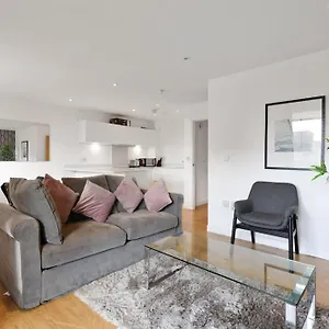 East Side Wharf Apartment